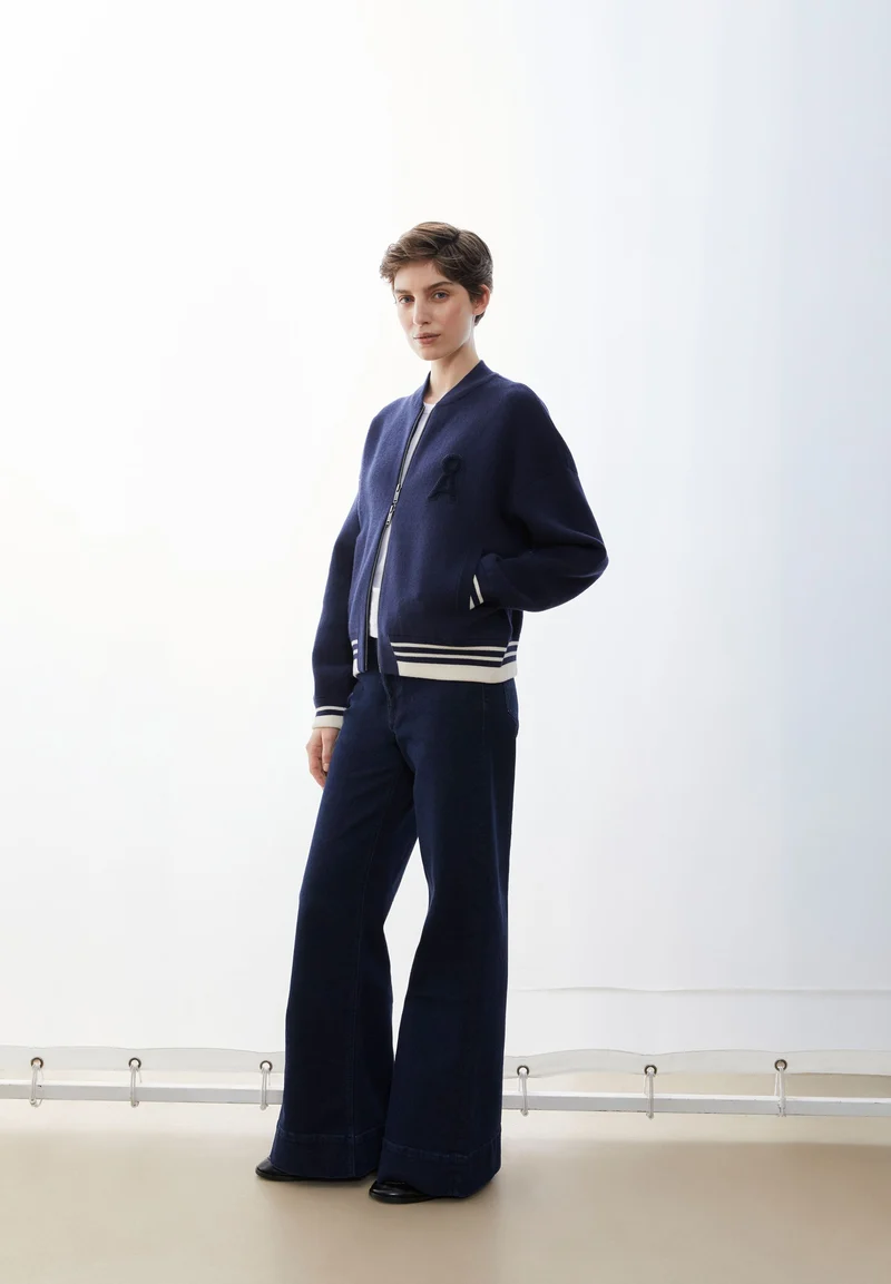 ICONIC Å BOMBERJACKE | tinted navy-oatmilk