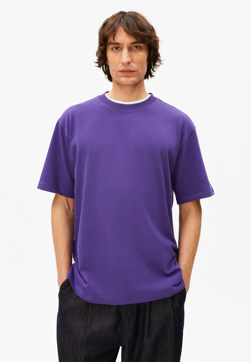 MAARKOS HEAVY WEIGHT T-SHIRT | pungent purple