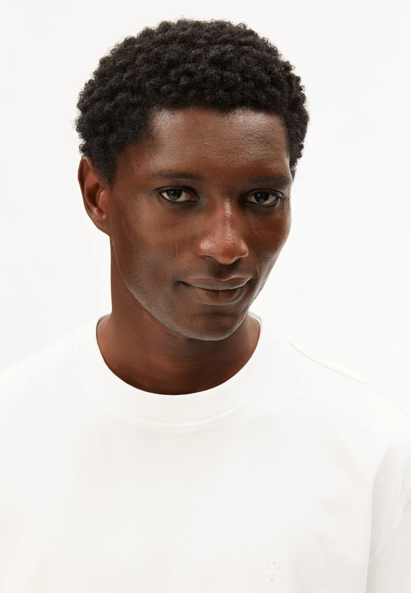 MAARKOS HEAVY WEIGHT T-SHIRT | white