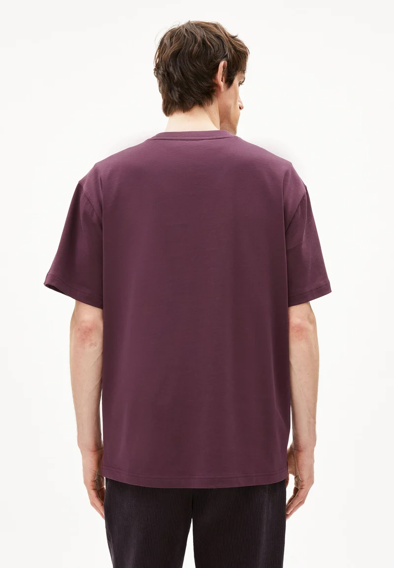 AADRU Å ZICK ZACK T-SHIRT | dark cranberry