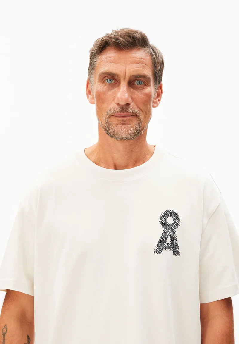AADRU Å ZICK ZACK T-SHIRT | pure