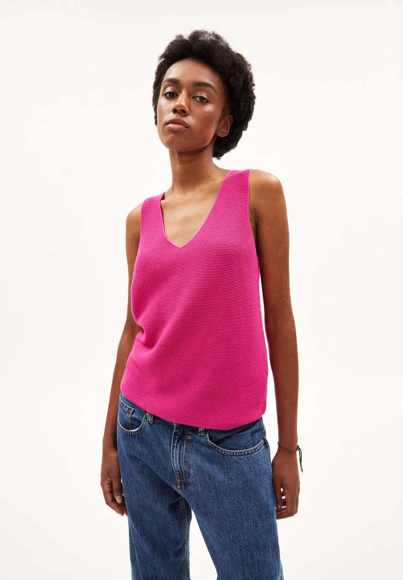 WILMAA | bright raspberry