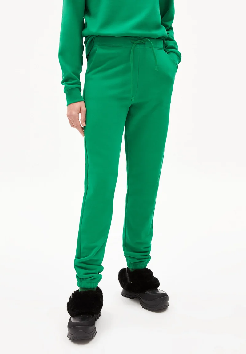 IVAA | flash green