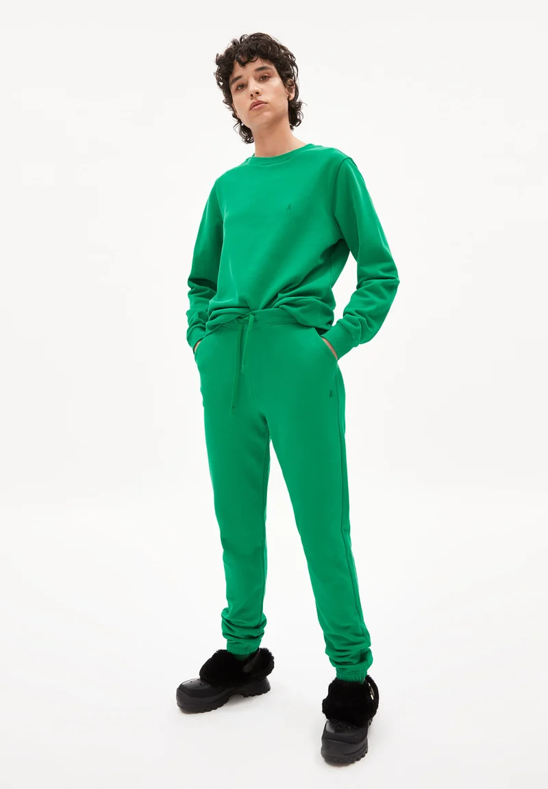 IVAA | flash green