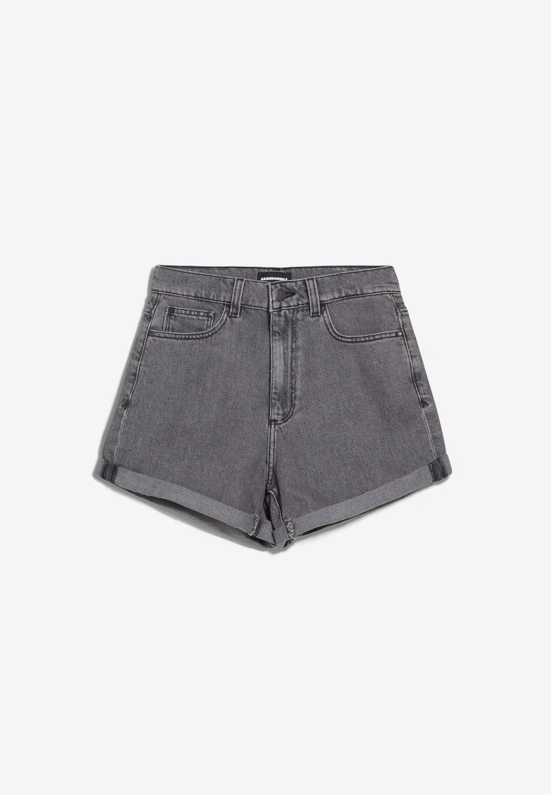 SILVAA | farrow