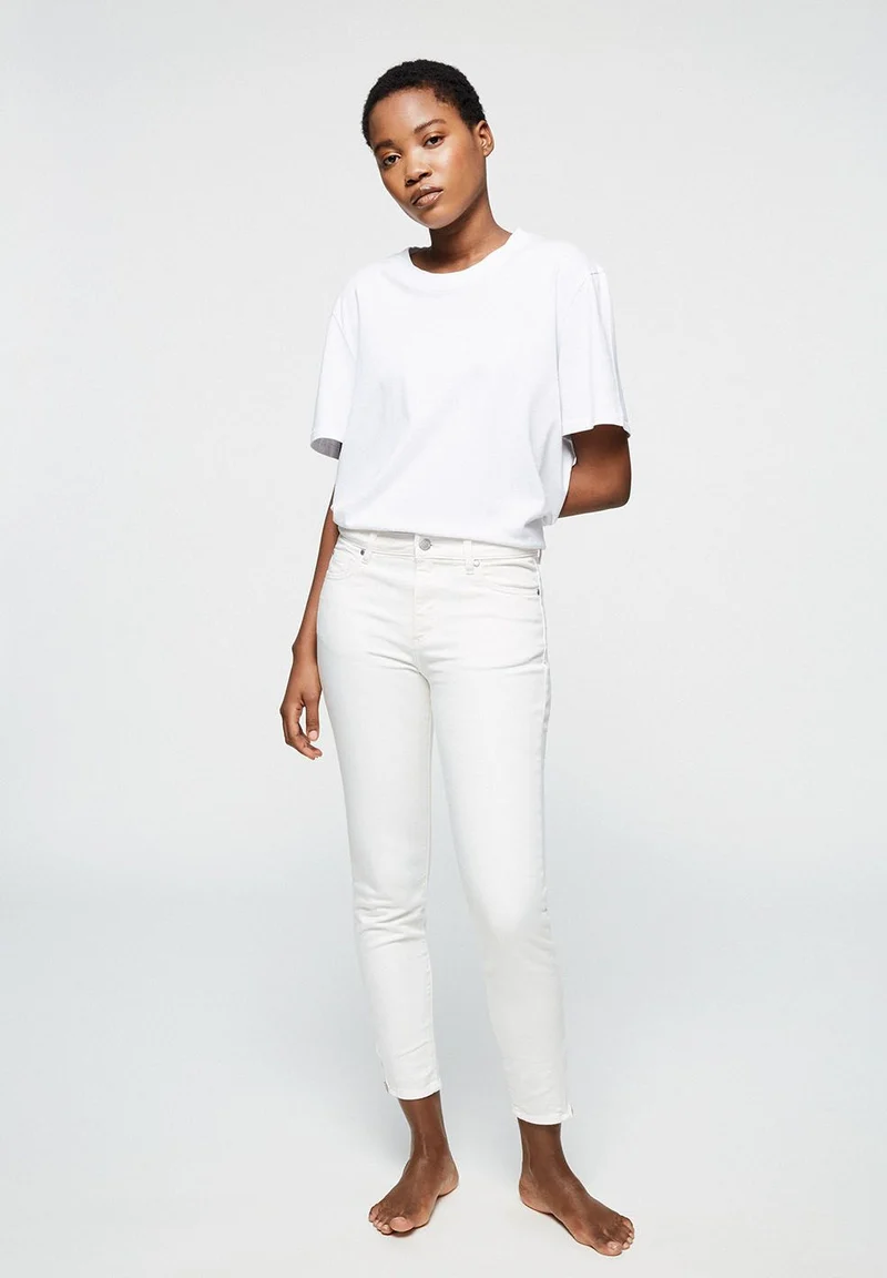 TILLAA CROPPED | off white