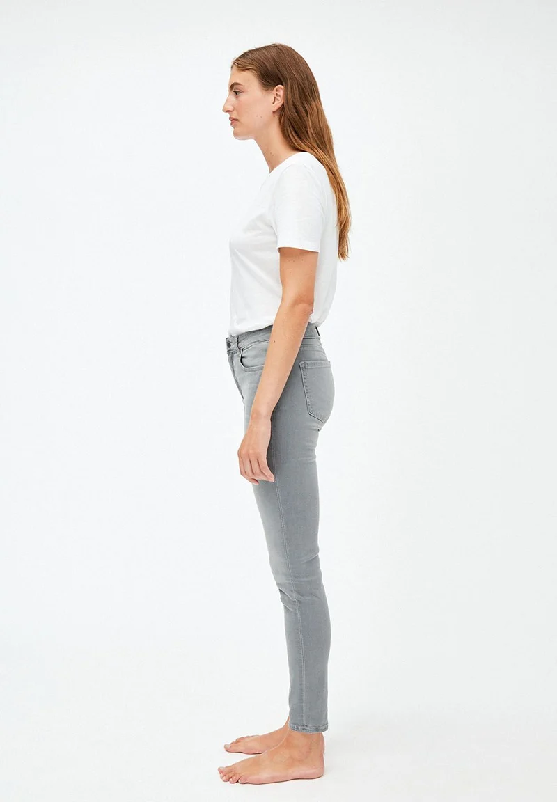 TILLAA X STRETCH | silver grey