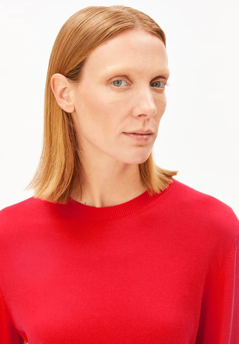 FEINSTRICKPULLOVER | mars red