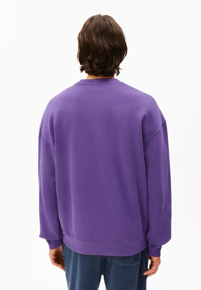 ICONIC Å GMT DYE SWEATSHIRT | pungent purple washed