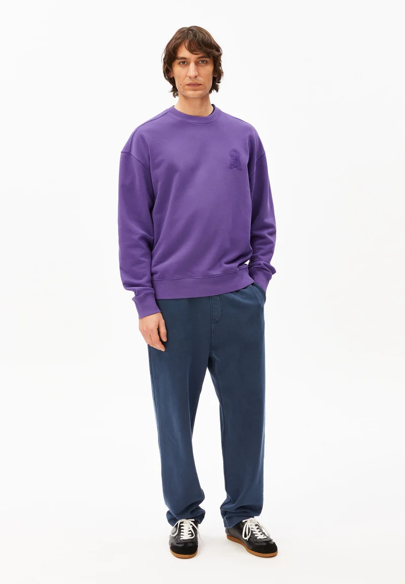 ICONIC Å GMT DYE SWEATSHIRT | pungent purple washed