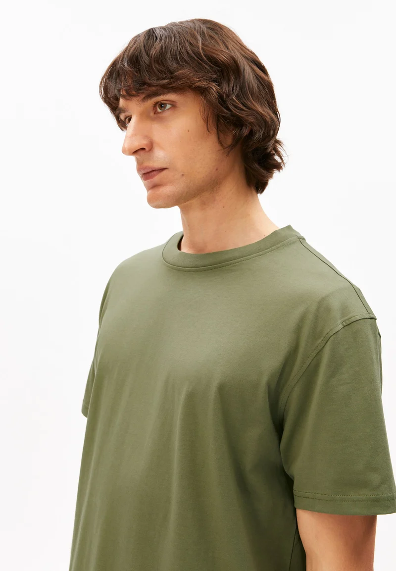 MAARKOS MID WEIGHT T-SHIRT | fatigue green