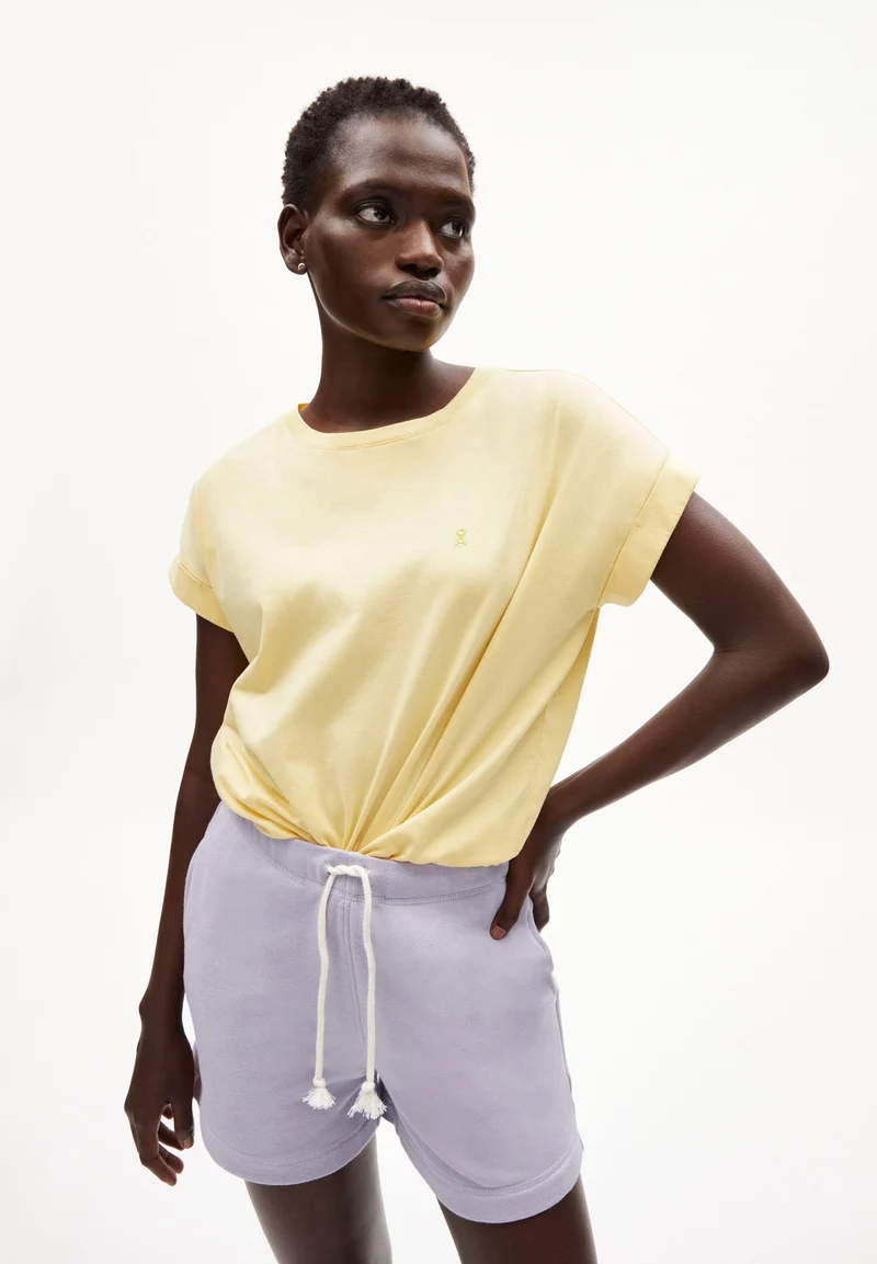 IDAARA T-SHIRT | straw