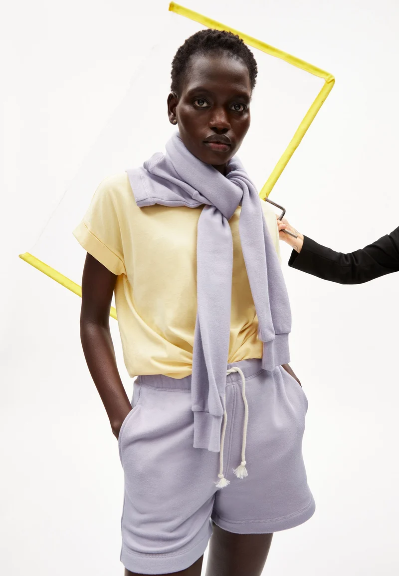 IDAARA T-SHIRT | straw