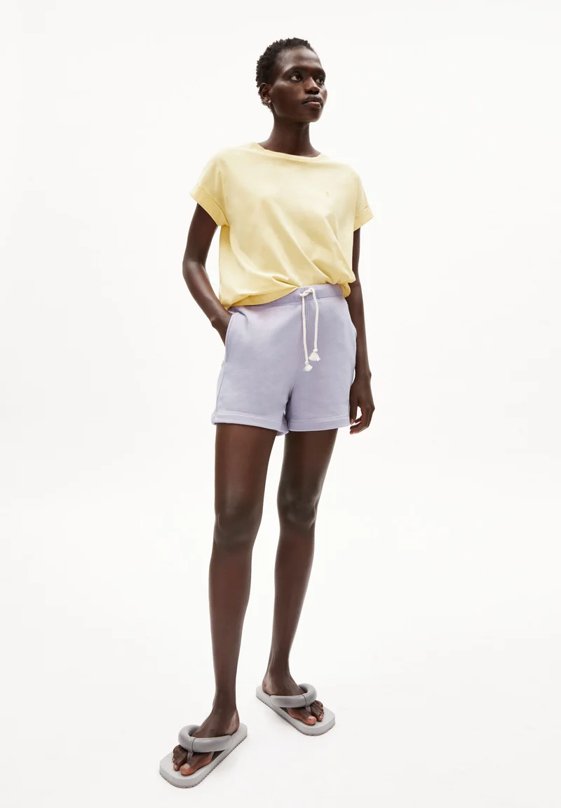 IDAARA T-SHIRT | straw