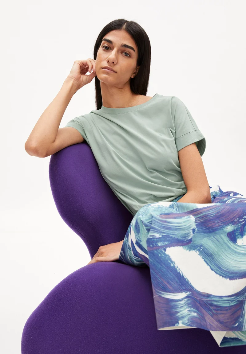 IDAARA T-SHIRT | lint