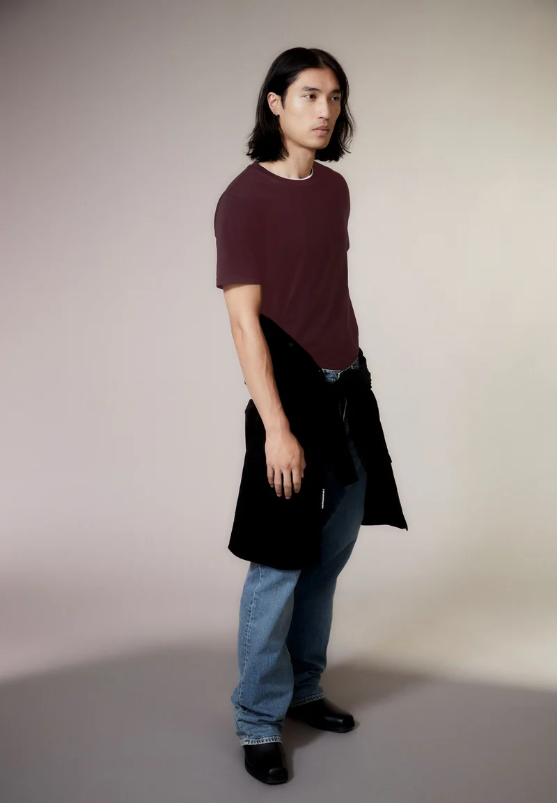 JAAMES T-SHIRT | cranberry juice