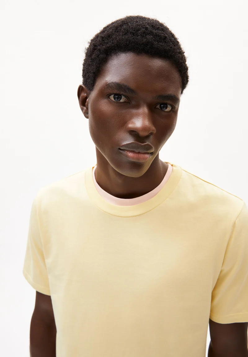 JAAMES T-SHIRT | early yellow