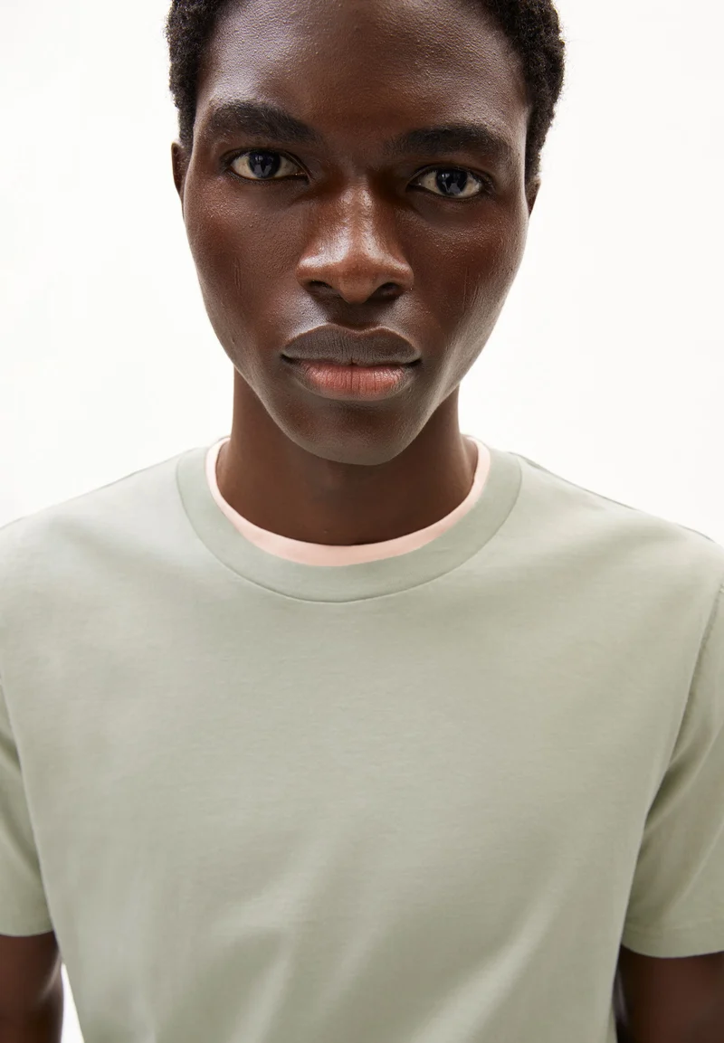JAAMES T-SHIRT | seagreen