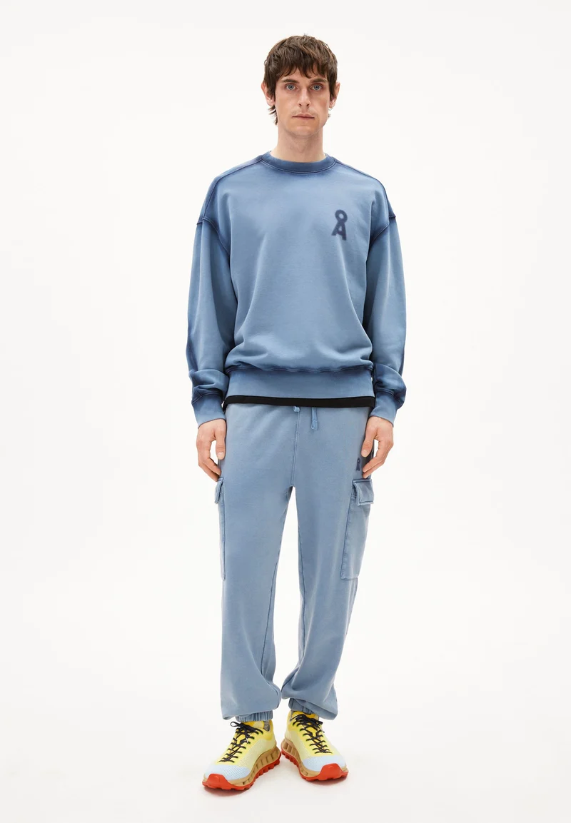 ICONIC Å BAASTI CARGO SWEATPANT | nightshadow washed