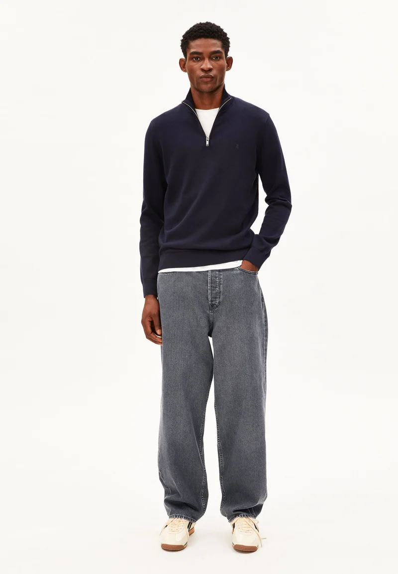 FAABES STRICKPULLOVER | night sky