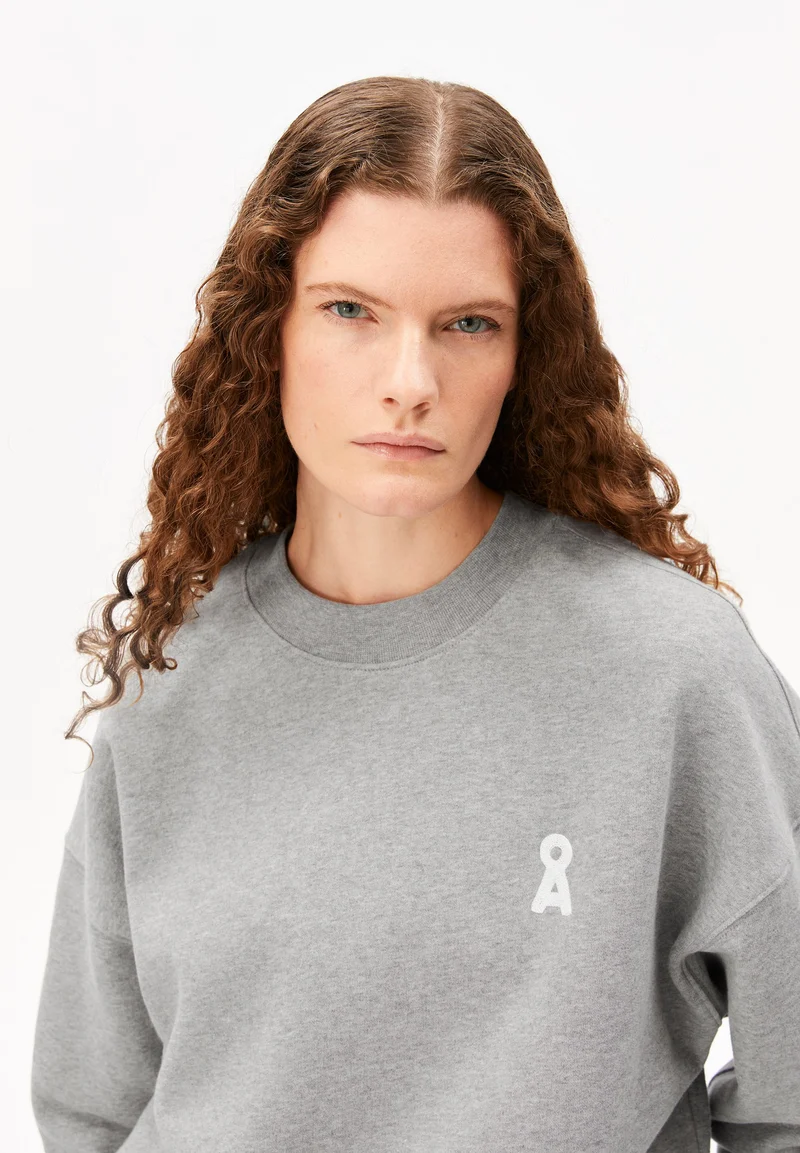 ICONIC Å ALIZAA SWEATSHIRT | silver melange