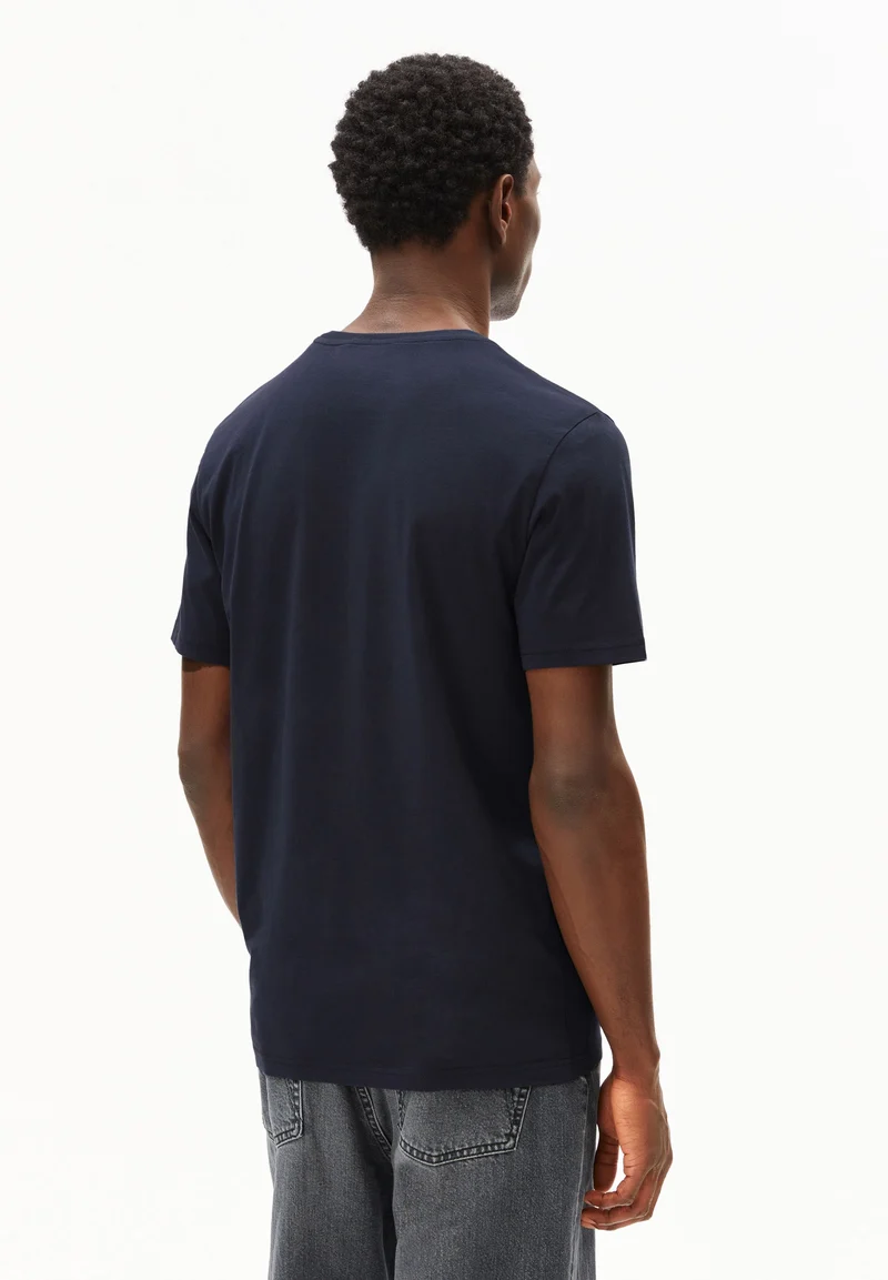 JAAMES T-SHIRT | night sky