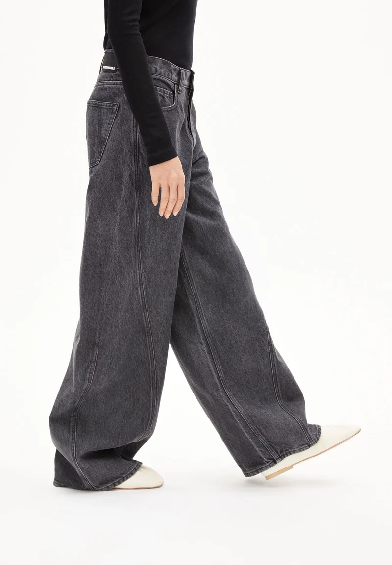 AALTHEA MID WAIST BARREL JEANS | corno