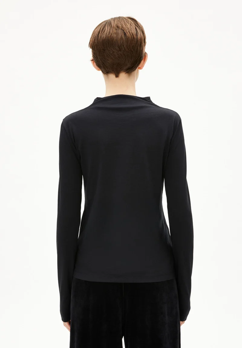 CALUNAA LANGARMSHIRT | black