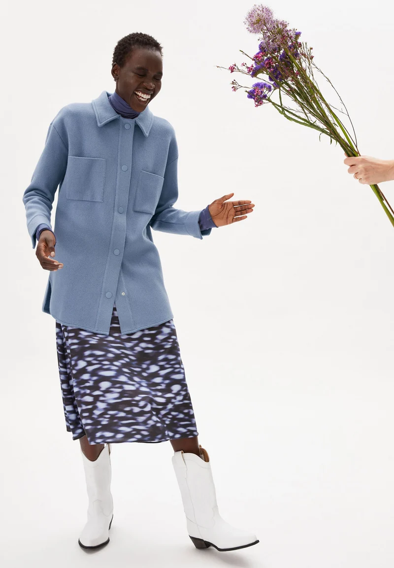 ALMARAA SOFT | light shadow blue-shadow blue
