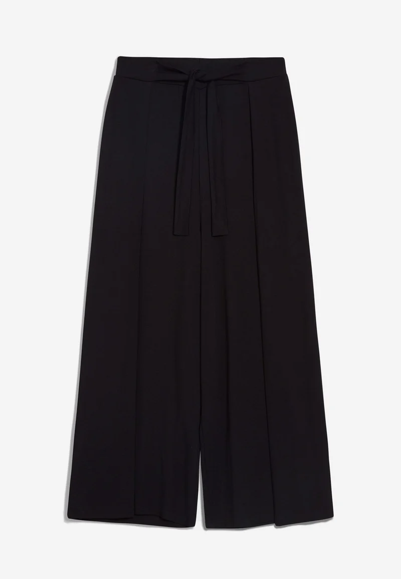 KARO LINAA SOLID | black