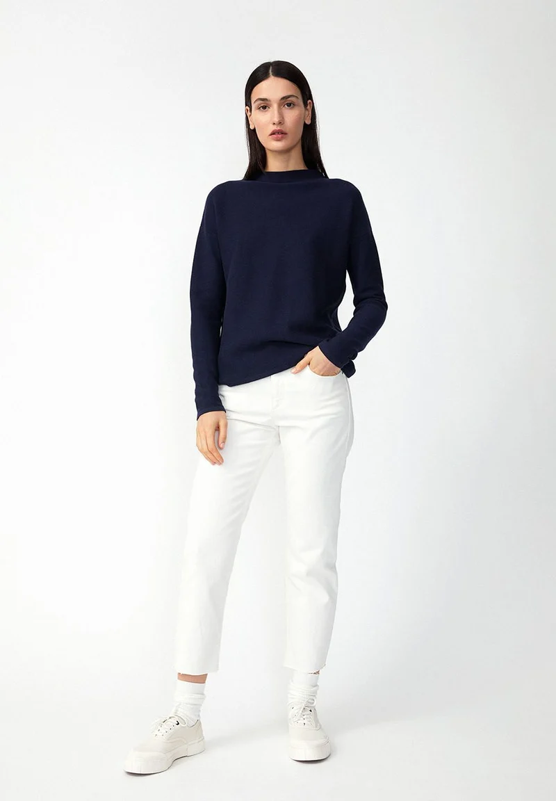 MEDINAA | evening blue