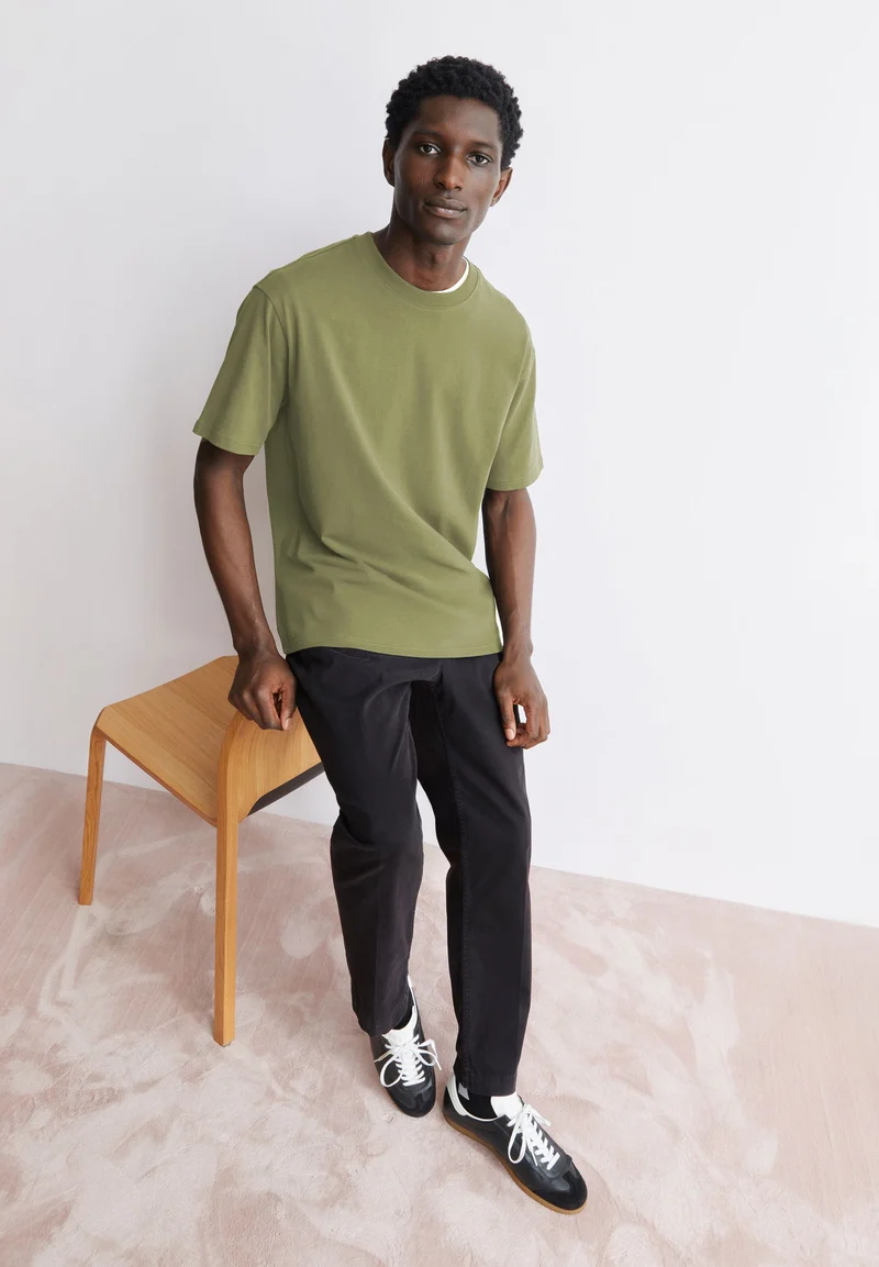 MAARKOS HEAVY WEIGHT T-SHIRT | fatigue green