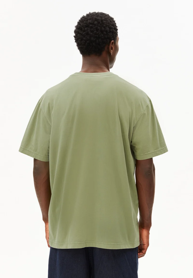 ICONIC Å MAARKOS GD T-SHIRT | fatigue green washed
