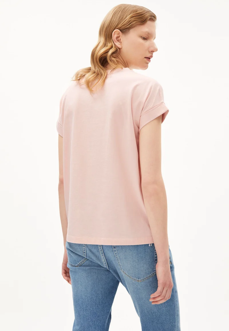 IDAARA T-SHIRT | rose quartz