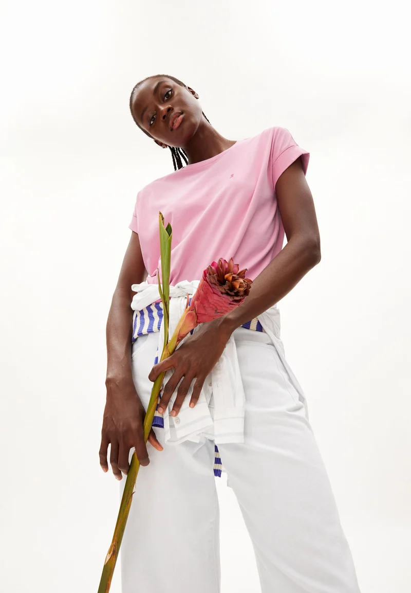 IDAARA T-SHIRT | raspberry pink