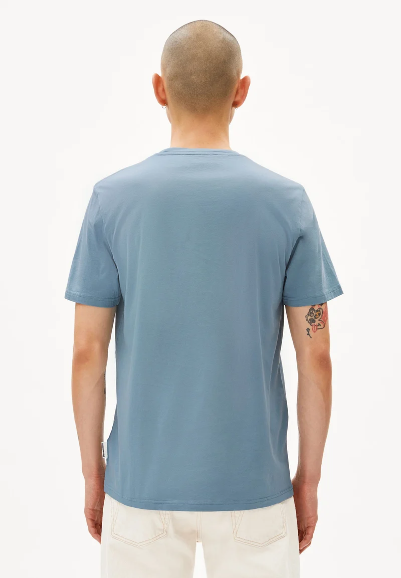JAAMES T-SHIRT | pigment blue