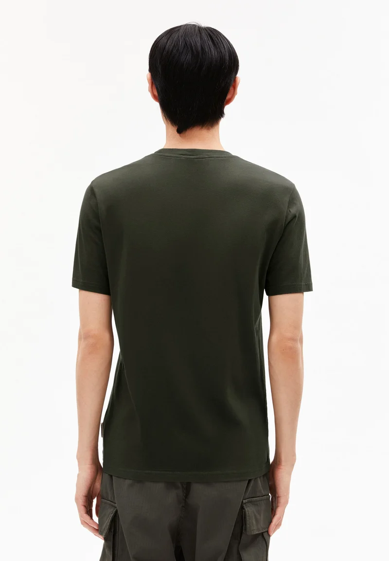 JAAMES T-SHIRT | forest pine