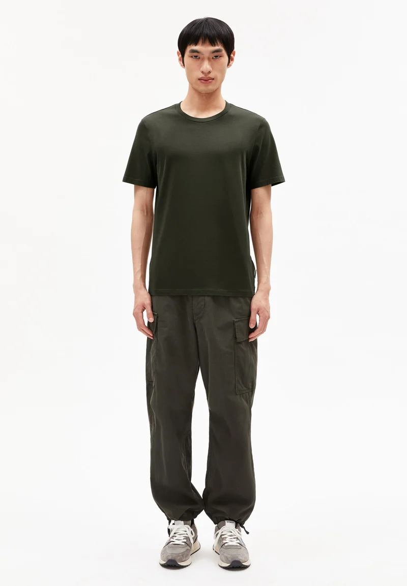 JAAMES T-SHIRT | forest pine