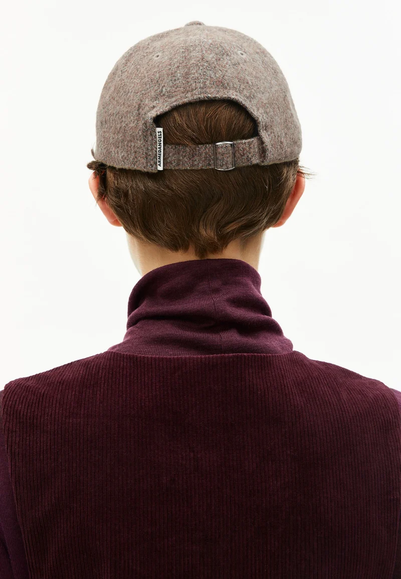 YENAAS TWEED | pure-walnut cream