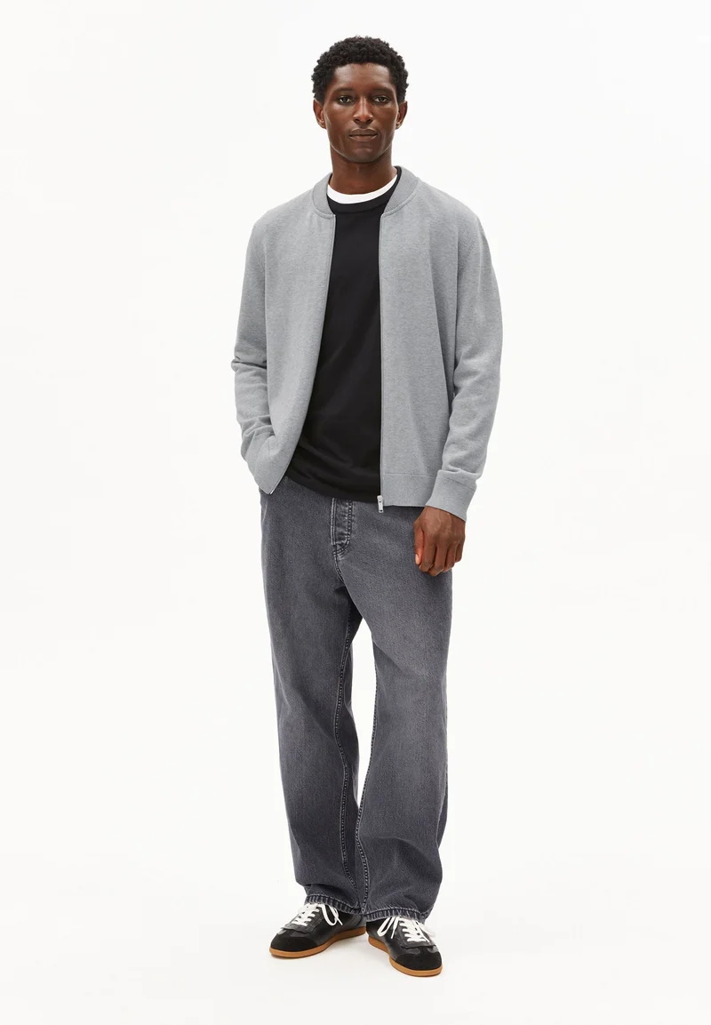 AGAAMON STRICKJACKE | silver melange