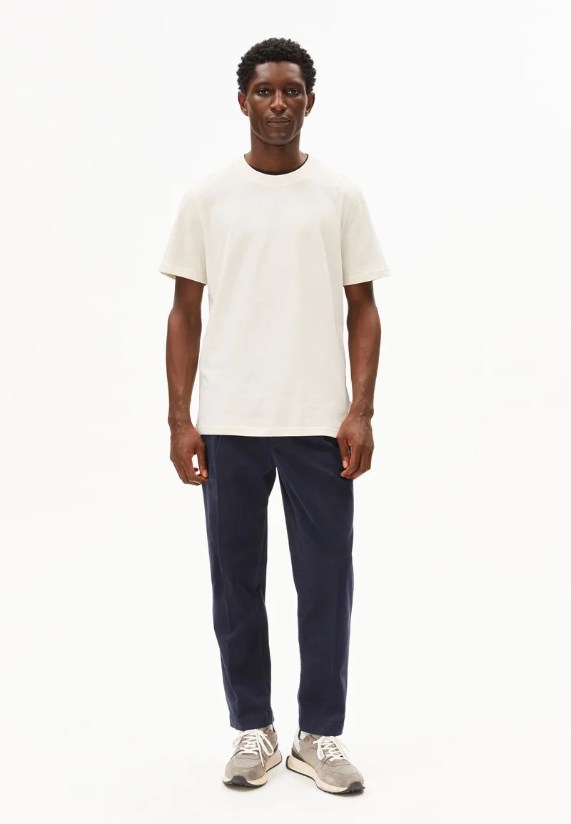 MAARKOS MID WEIGHT T-SHIRT | oatmilk