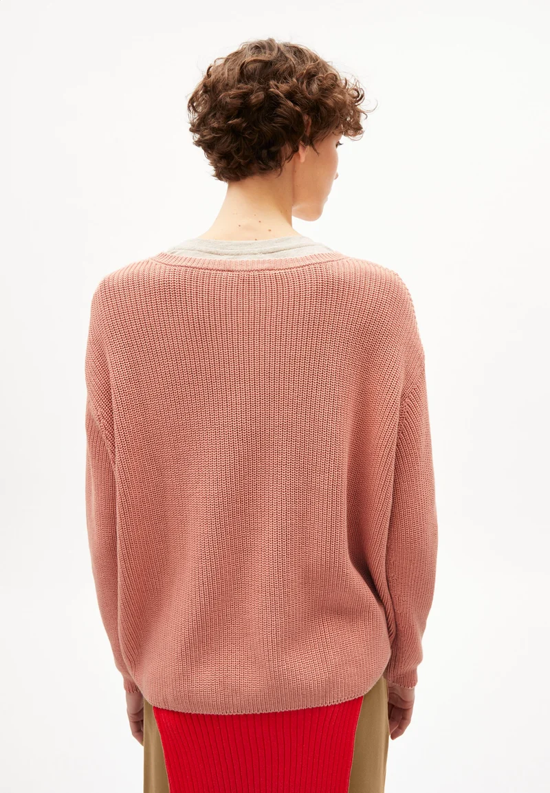 NURIELLAA | peach blossom