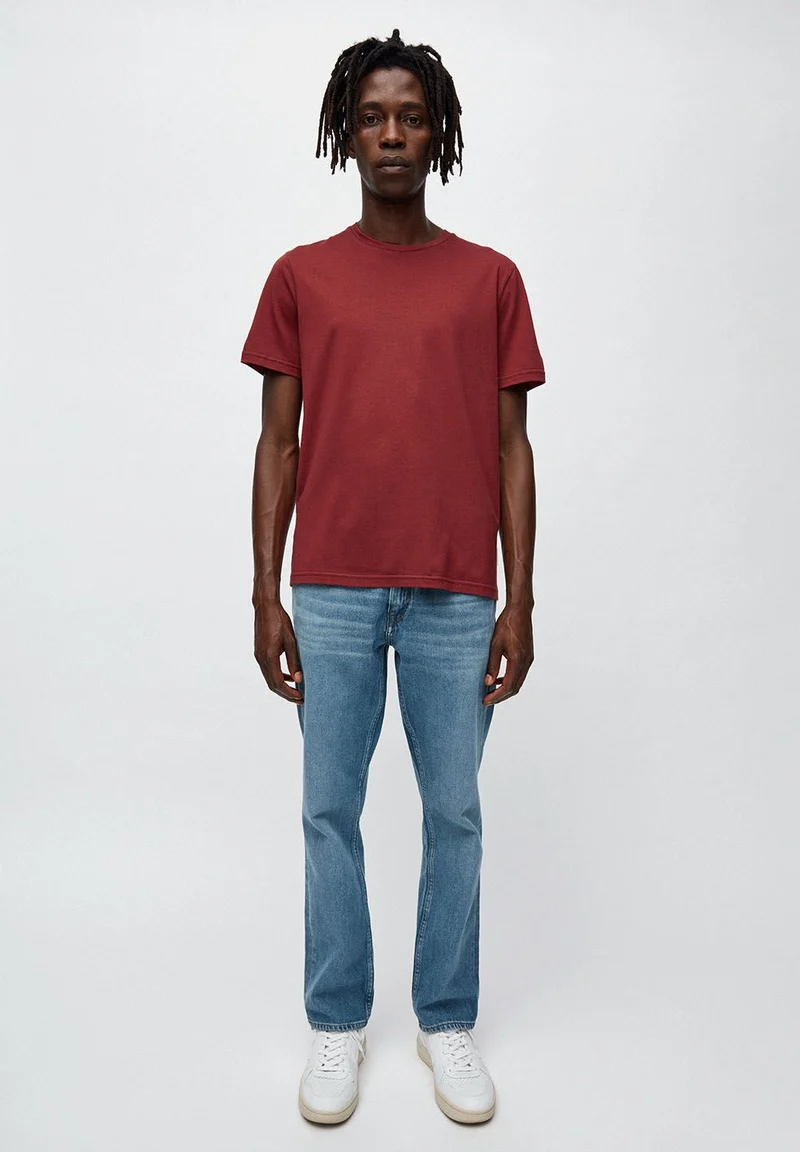 JAAMES T-SHIRT | red pear