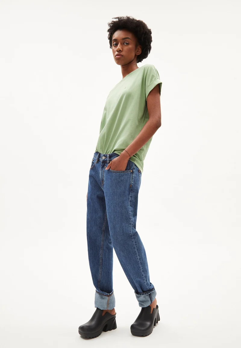 IDAARA T-SHIRT | smith green