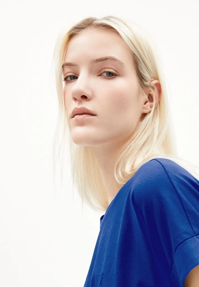 IDAARA T-SHIRT | lapis blue