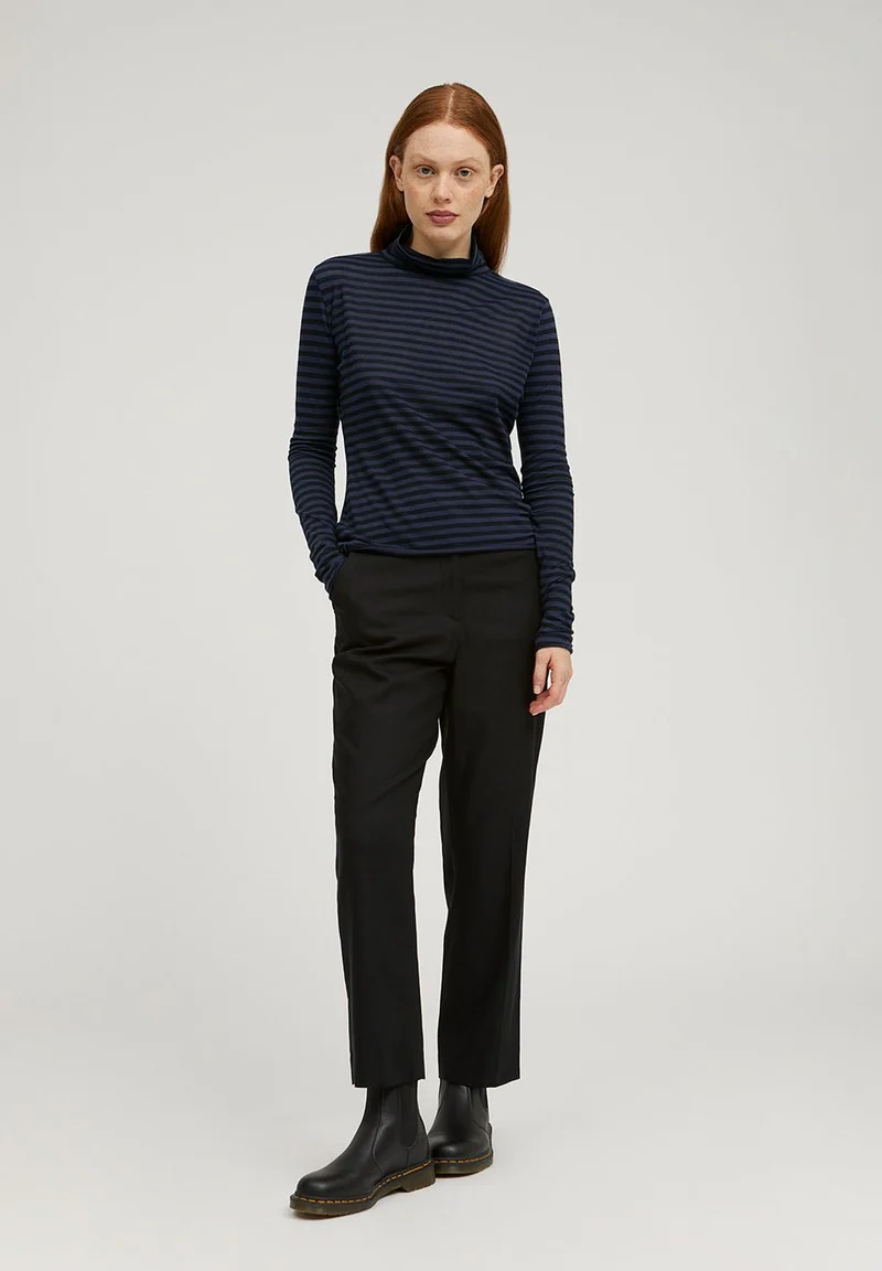 MALENAA STRIPES | night sky-black
