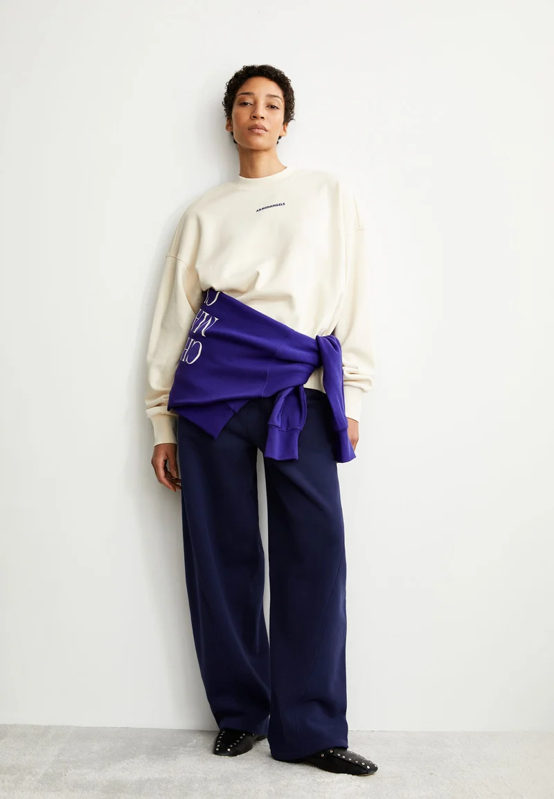 ALIZAA CHAANGE SWEATSHIRT | undyed