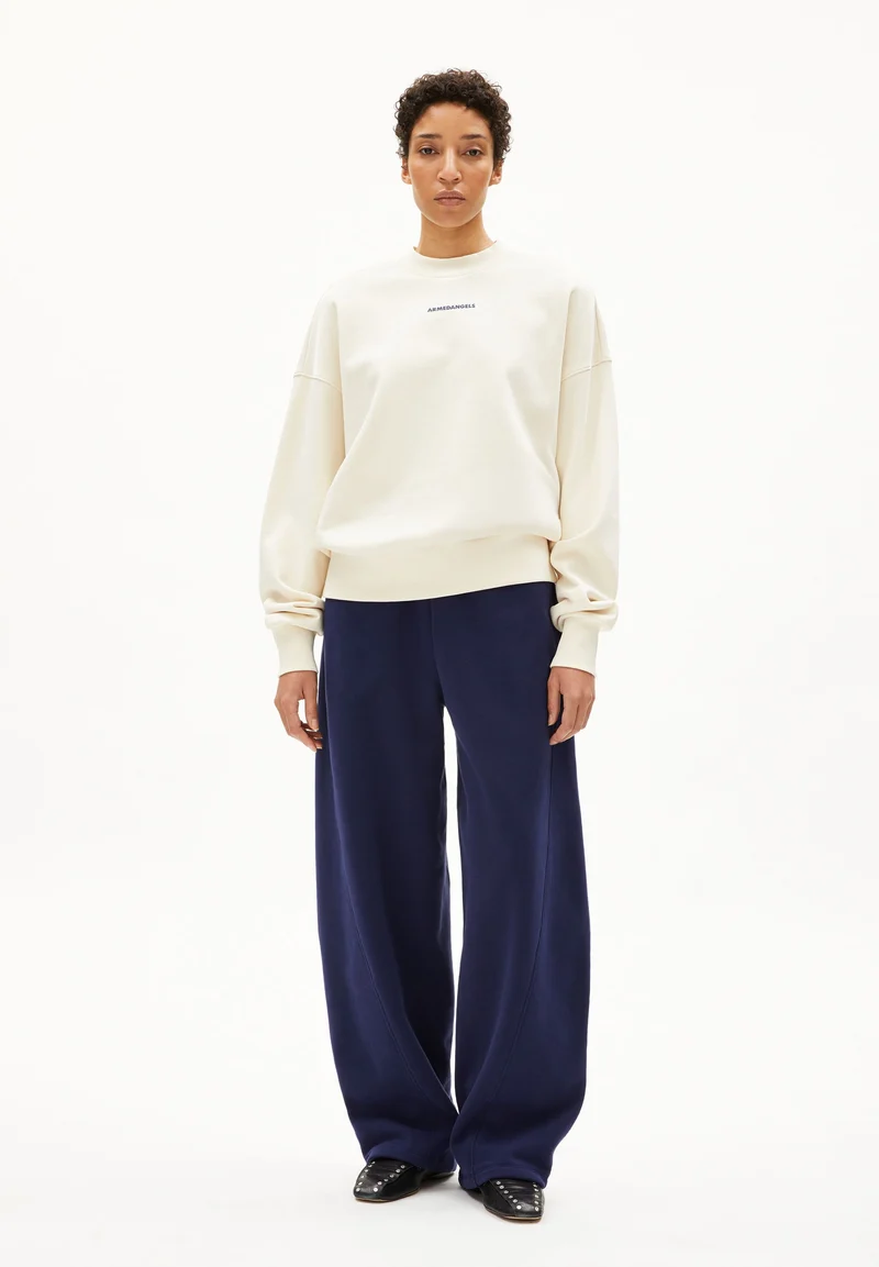 ALIZAA CHAANGE SWEATSHIRT | undyed