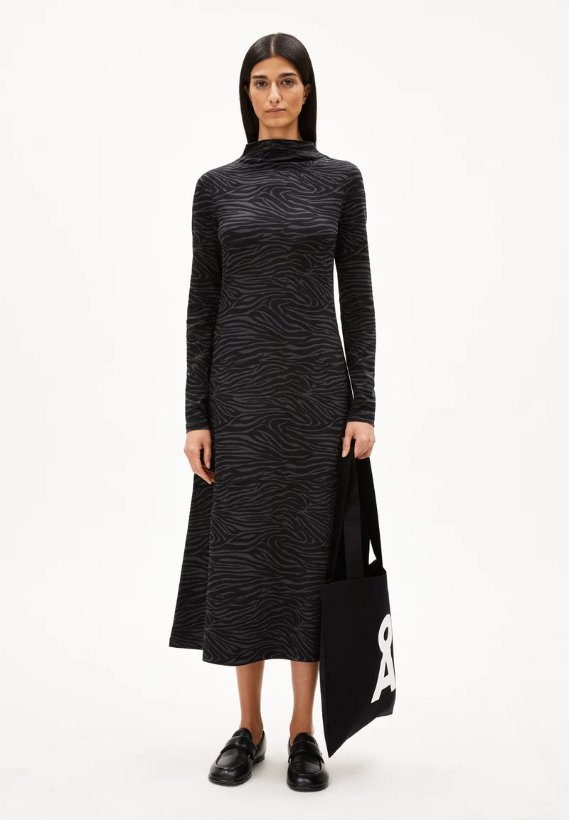 DAILIMAA ZEBRARAA KLEID | black