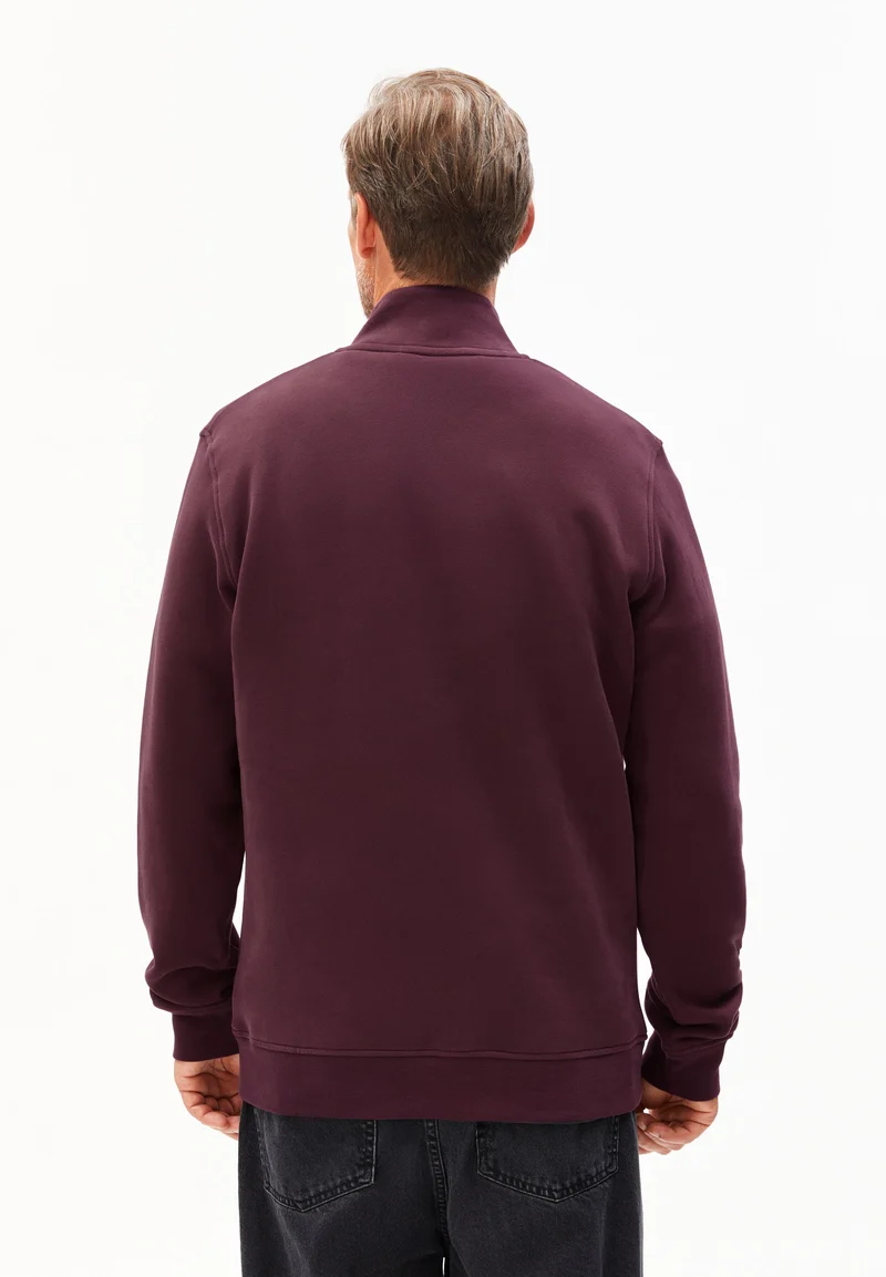 WAARLO FLEECE TROYER | dark cranberry